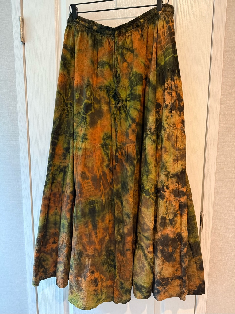NWT EARTHBOUND Olive & Rust Tie-Dye A-Line Maxi Skirt